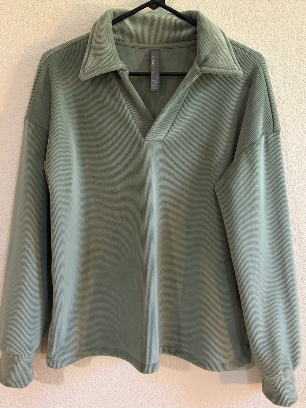 Mondetta Sage Olive Green Pullover Sweatshirt